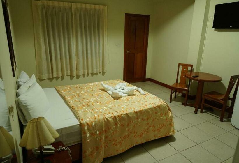 غرفة قياسية, Oro Verde & Suites