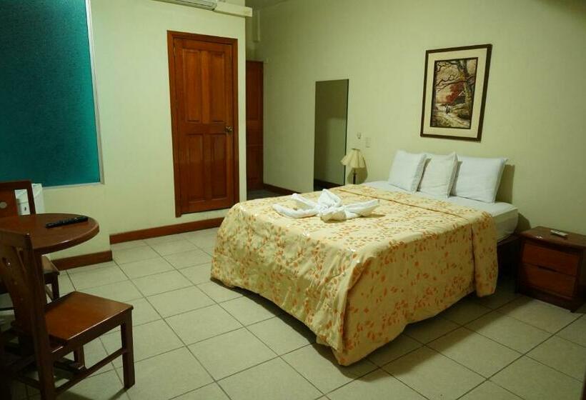 غرفة قياسية, Oro Verde & Suites