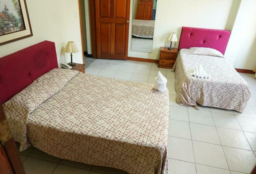 غرفة قياسية, Oro Verde & Suites