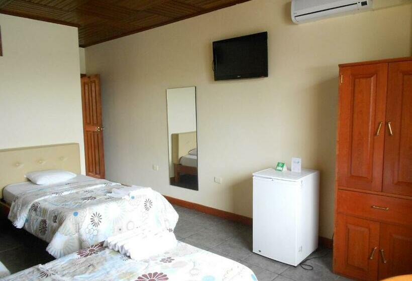 غرفة قياسية, Oro Verde & Suites