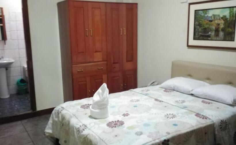 غرفة قياسية فردية, Oro Verde & Suites