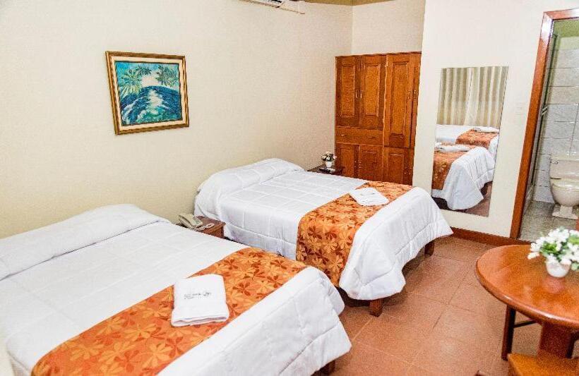 غرفة قياسية, Oro Verde & Suites