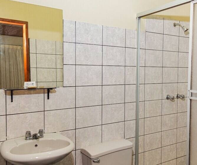 غرفة قياسية, Oro Verde & Suites