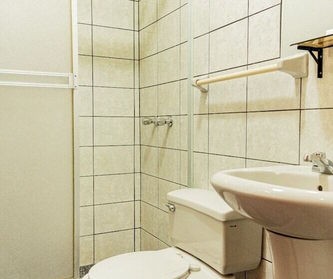 غرفة قياسية, Oro Verde & Suites