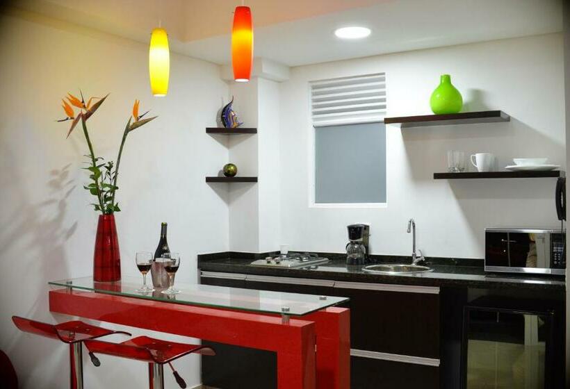 סוויטה, Piaro In Suites