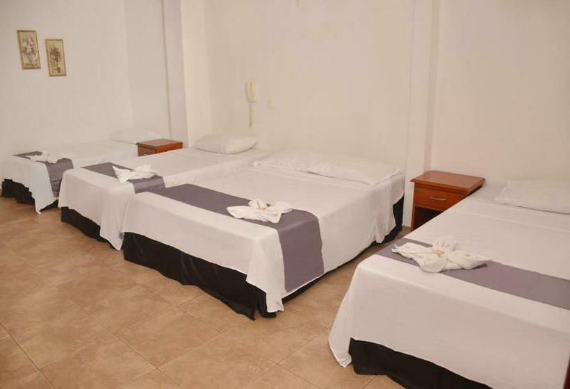 Dört Kişilik Standart Oda, Plaza Ventura