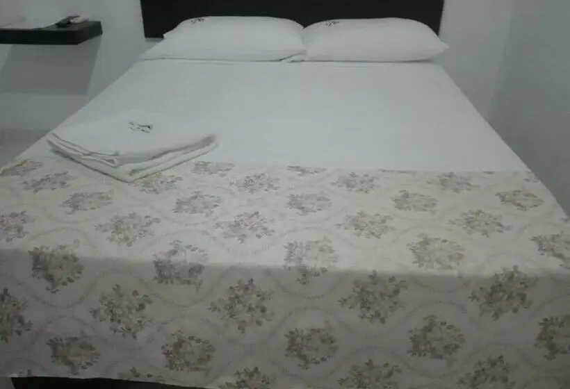 スタンダードシングルルーム, Rio Hotel Montería