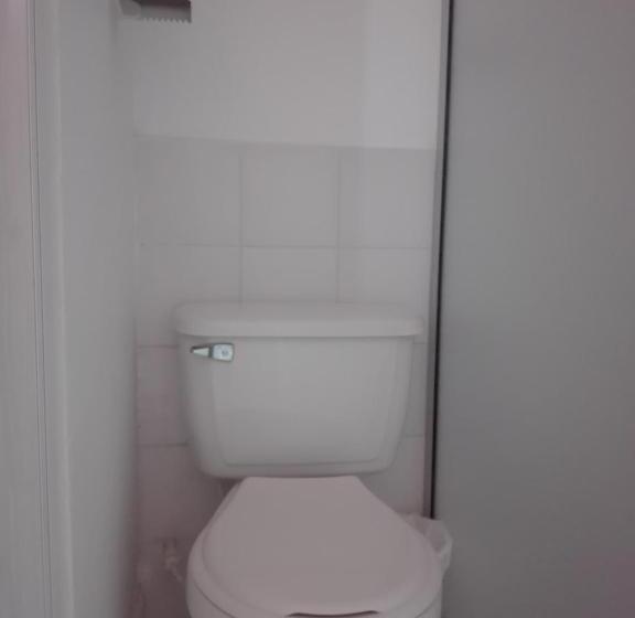 اتاق استاندارد سه نفره, Rio Hotel Montería