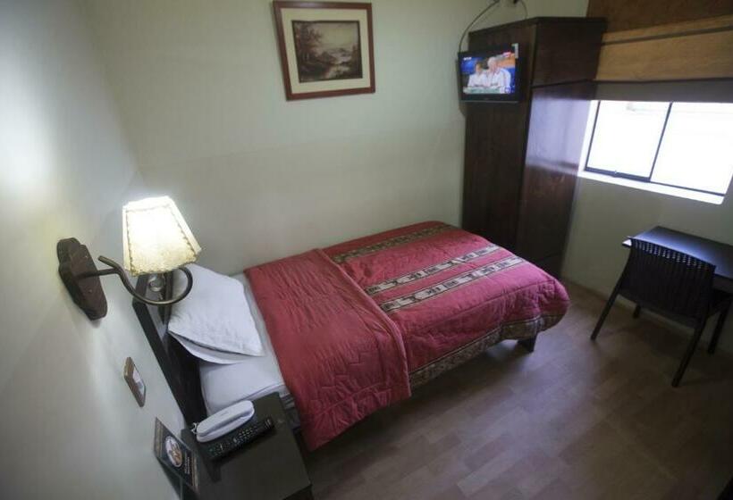 标准单人间, Tinkus Inn