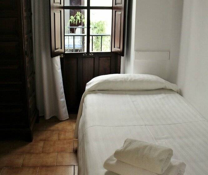 חדר סטנדרט יחיד, Pension Sevillano