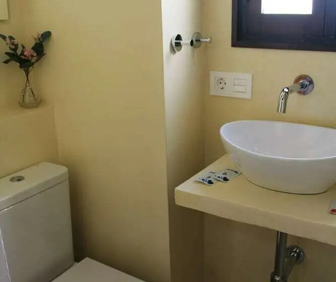 Standard Yhden Hengen Huone, Pension Sevillano