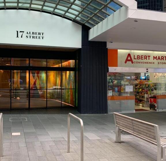 اتاق استاندارد چهار تخته با چشم‌انداز دریا, Garden Hostel