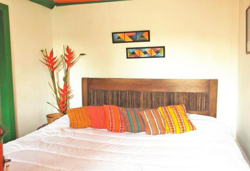 带大床的标准间, Hostal Estrella De Agua