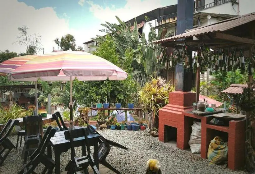 キャビン, Hostal Estrella De Agua