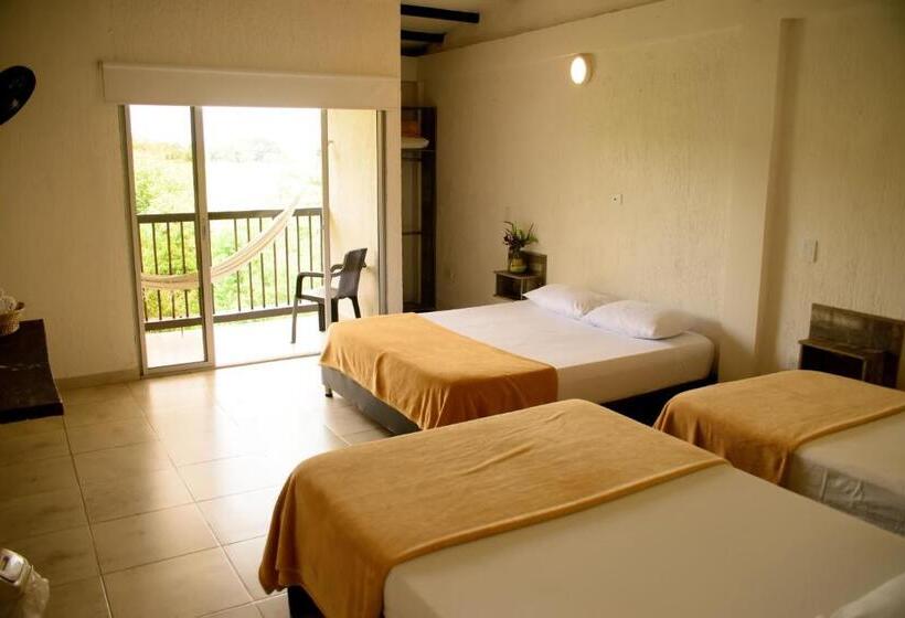 프리미엄 4인룸, Finca Hotel Loma Verde