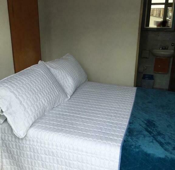 스탠다드 룸, Armont