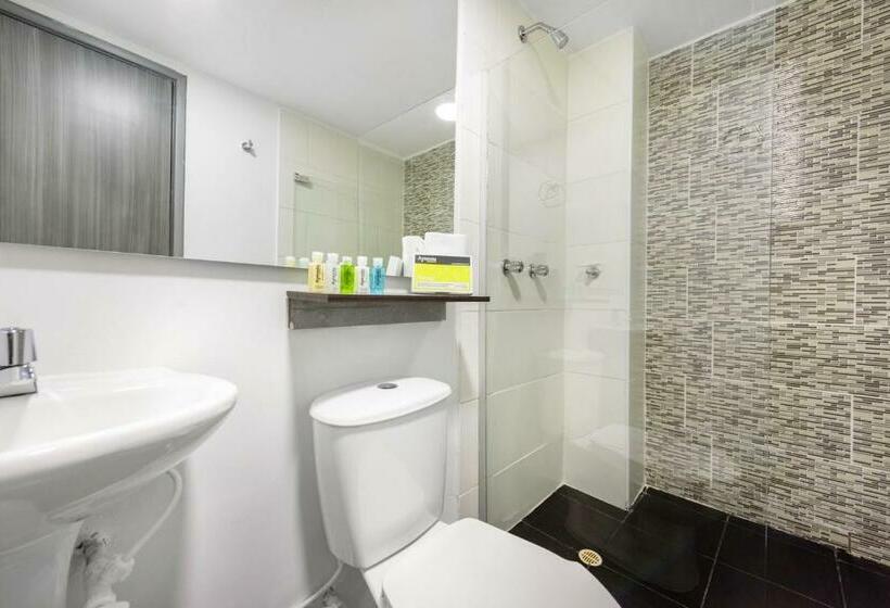 Номер Стандарт Трехместный, Ayenda 1024 Agora Inn