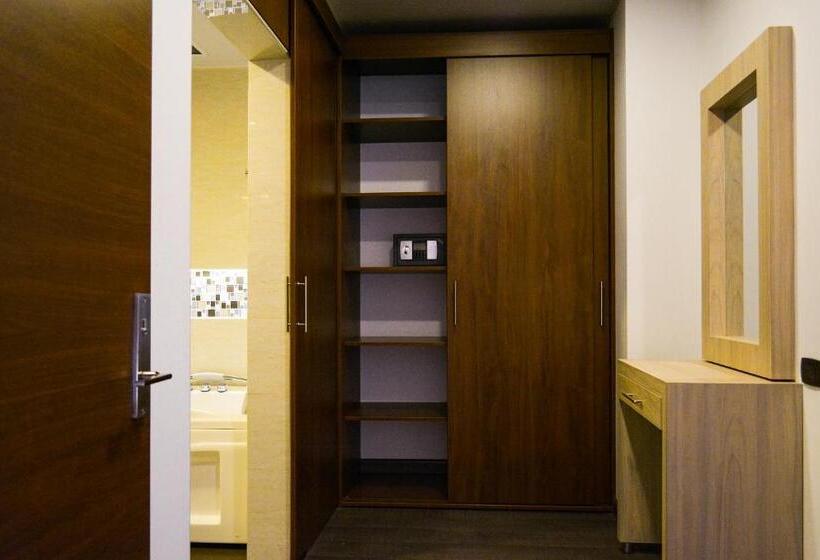 豪华套房, Cacique Real