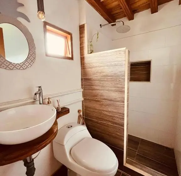 Juniorsviitti Parveke, Casa Isabelita