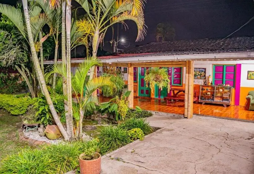 Standard Kolmen Hengen Huone, Finca Hotel El Tizon