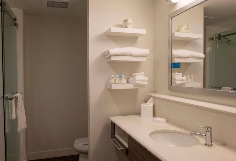 غرفة قياسية سرير مزدوج, Hampton Inn & Suites Boone