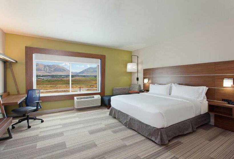 חדר סטנדרט, מיטת קינג, מותאם לאדם עם מוגבלויות, Holiday Inn Express & Suites   Brigham City   North Utah, An Ihg