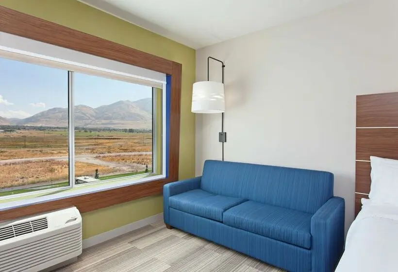 スイート, Holiday Inn Express & Suites   Brigham City   North Utah, An Ihg
