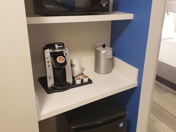 Люкс Адаптированный для Инвалидов, Holiday Inn Express & Suites   Brigham City   North Utah, An Ihg