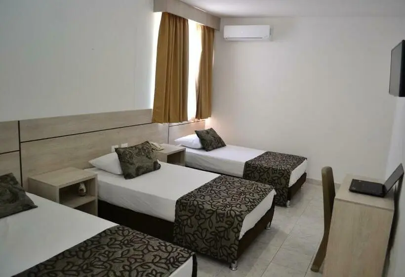 Chambre Triple Standard, Kurakatá