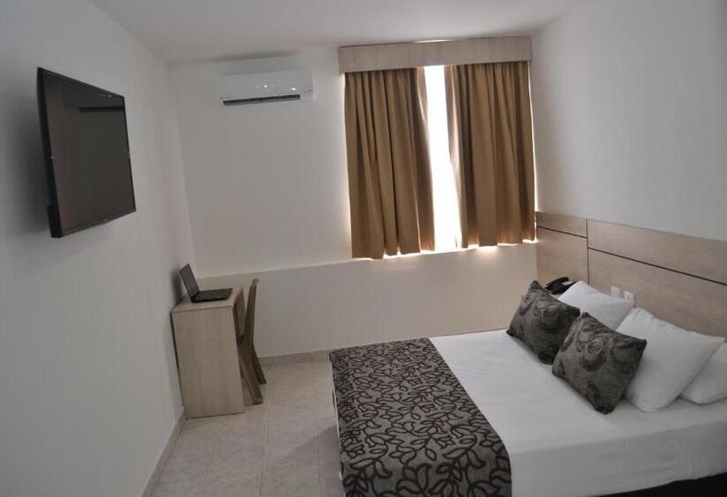 스탠다드 싱글 룸, Kurakatá