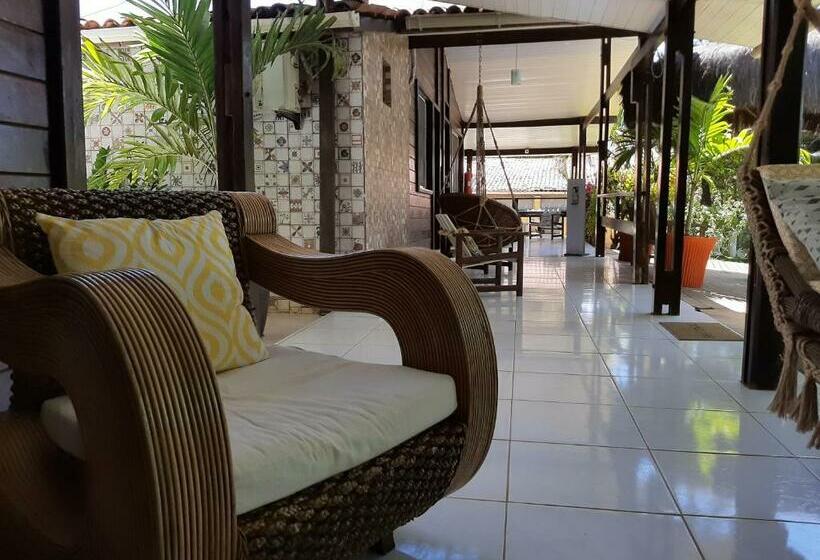 غرفة قياسية ثلاثية, Pousada Das Flores