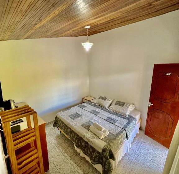 غرفة قياسية, Pousada Das Flores