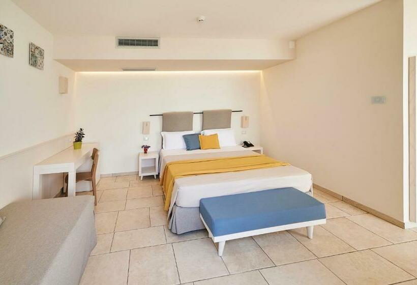 Номер Комфорт, Relais Masseria Le Cesine   Cdshotels