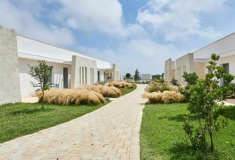 コンフォートルーム, Relais Masseria Le Cesine   Cdshotels