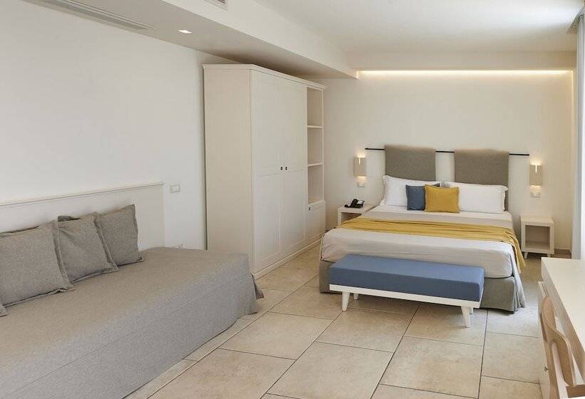 غرفة كومفورت, Relais Masseria Le Cesine   Cdshotels