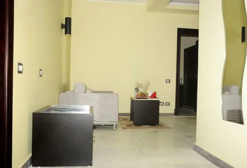 سوئیت رویال, Casa Mare Resort