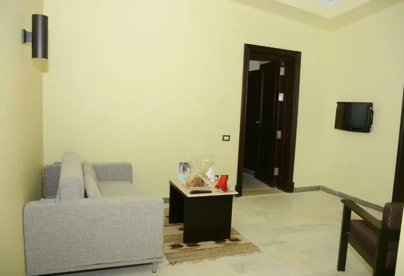 سوئیت رویال, Casa Mare Resort