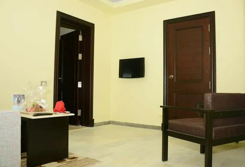 سوئیت رویال, Casa Mare Resort