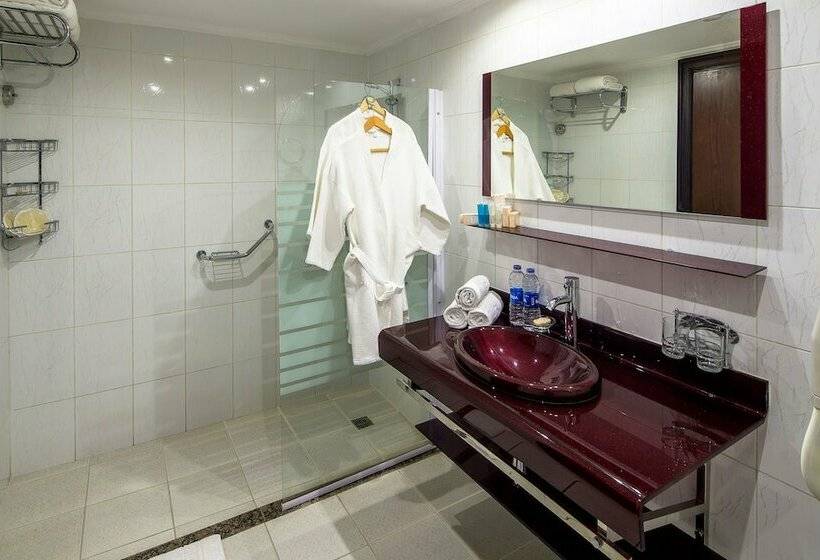 Königs Suite, Casa Mare Resort   Ex, Royal Tulip Beach Resort