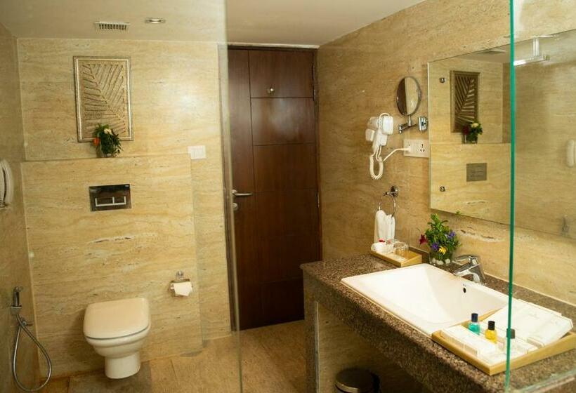 اتاق لوکس, Royal Tulip Shimla  Kufri