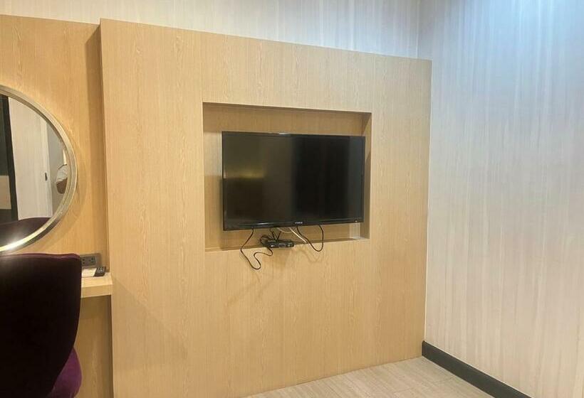 Standard Værelse, Sakura Sky Residence