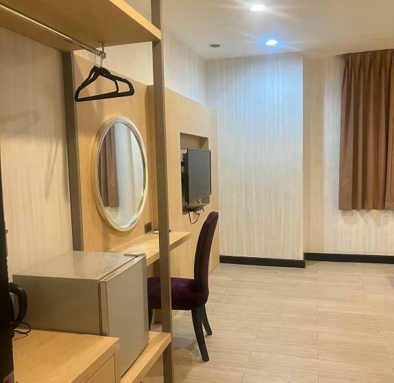 Standard Værelse, Sakura Sky Residence