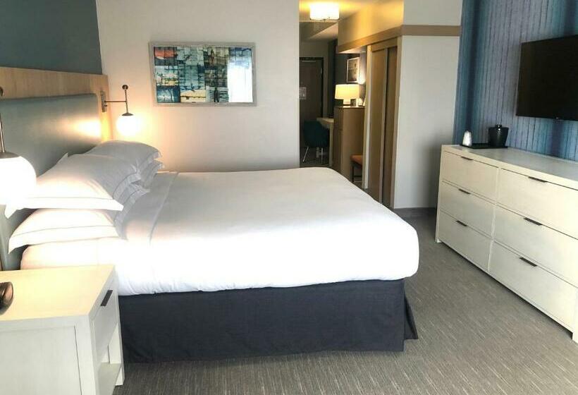 キングサイズベッドのスイートルーム, Suncoast Park Hotel Anaheim Resort, Tapestry By Hilton