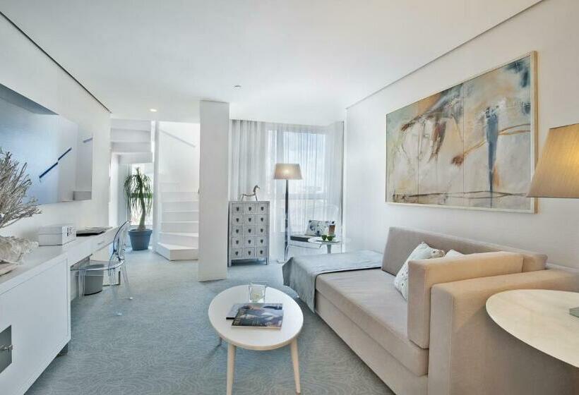 سوییت دوبلکس, White Lisboa