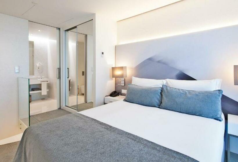 سوییت دوبلکس, White Lisboa