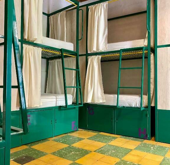 共同バス付シェアルーム, Viajero Hostel Cali & Salsa School