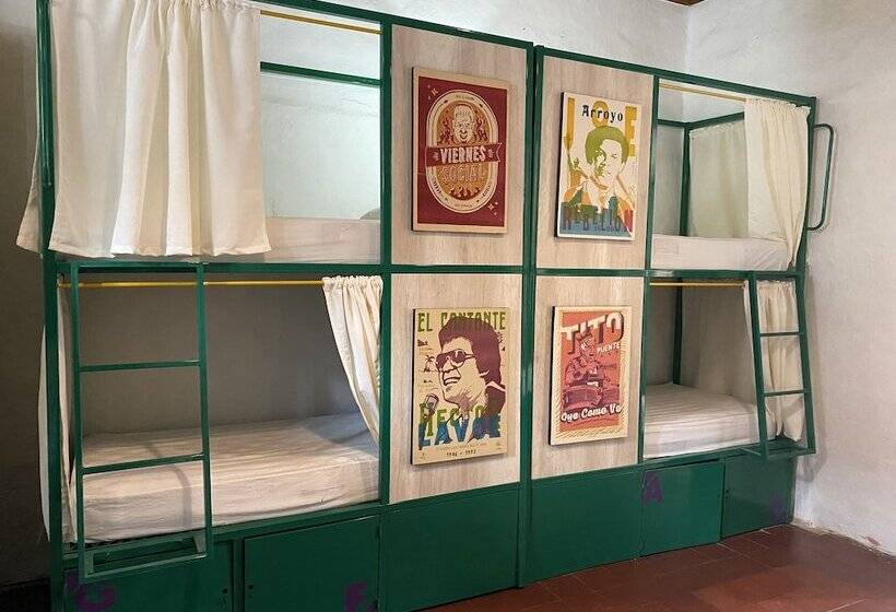 共同バス付シェアルーム, Viajero Hostel Cali & Salsa School