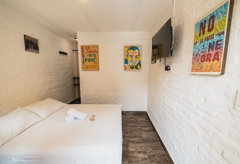 スタンダードシングルルーム, Viajero Hostel Cali & Salsa School