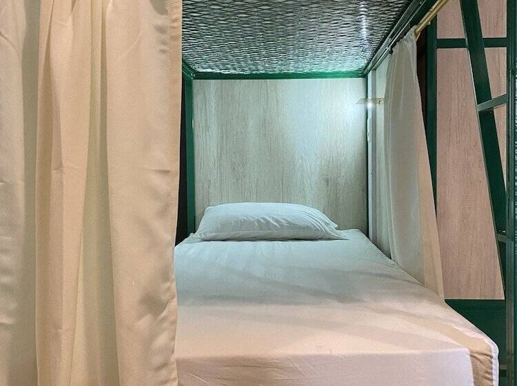 غرفة قياسية حمام مشترك, Viajero Hostel Cali & Salsa School