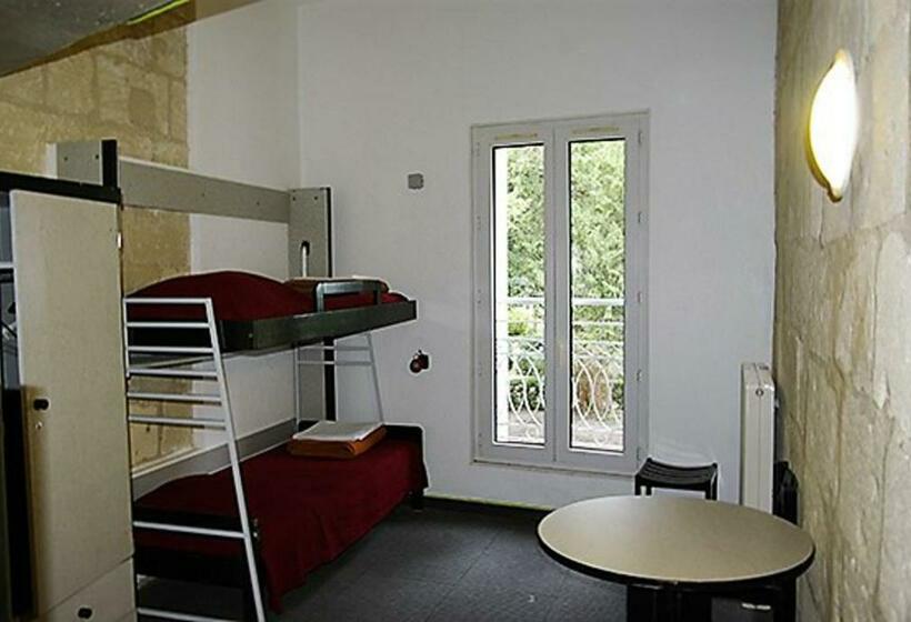 Семейный Номер Вид на Сад, Ethic étapes Le Cart